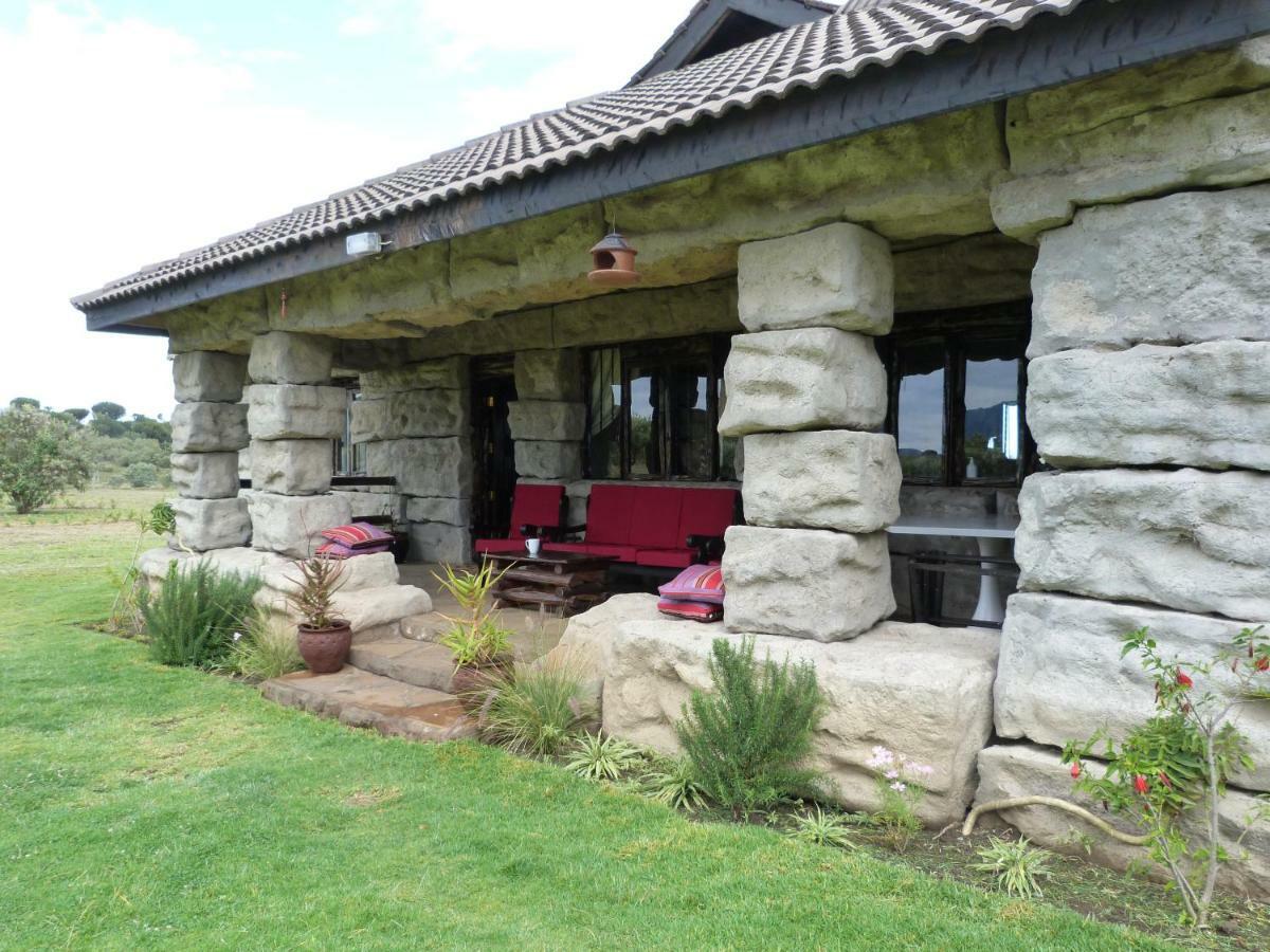 Shwari Cottages Найваша Экстерьер фото
